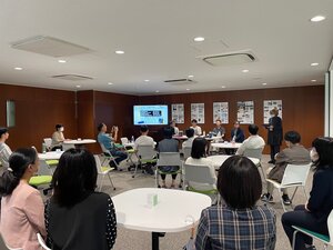 聴衆.jpgのサムネイル画像